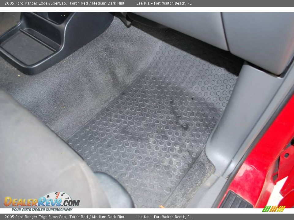 2005 Ford Ranger Edge SuperCab Torch Red / Medium Dark Flint Photo #27