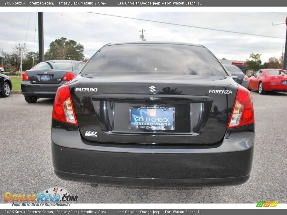 2006 Suzuki Forenza Sedan Fantasy Black Metallic / Grey Photo #4