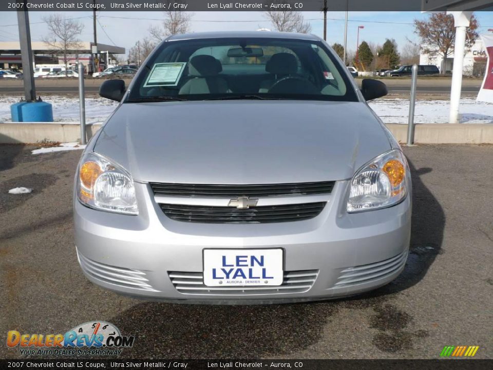 2007 Chevrolet Cobalt LS Coupe Ultra Silver Metallic / Gray Photo #2
