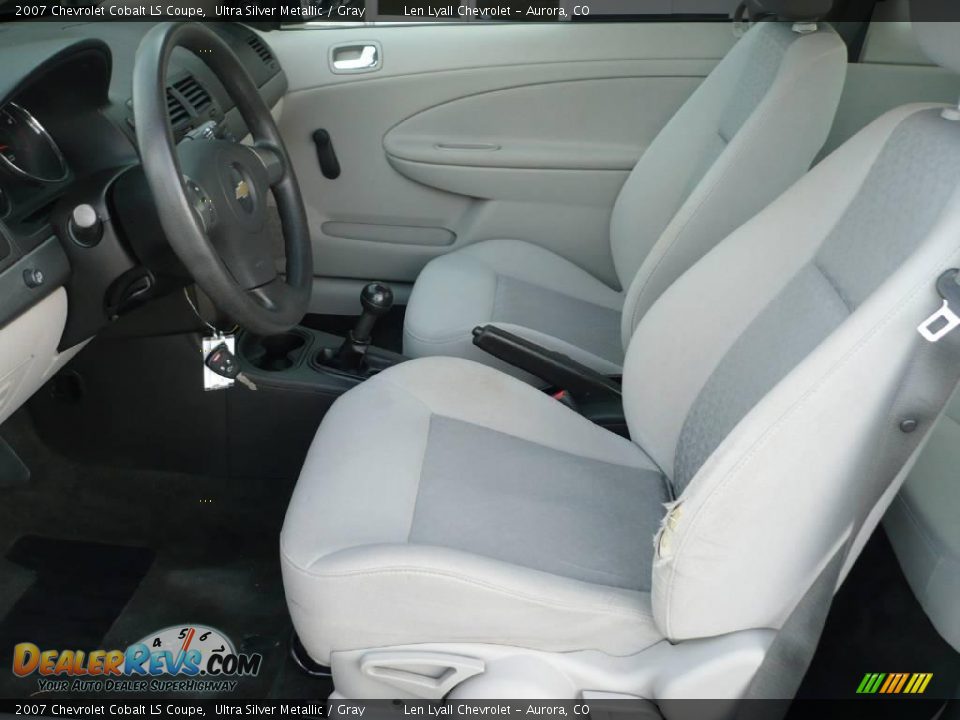2007 Chevrolet Cobalt LS Coupe Ultra Silver Metallic / Gray Photo #8