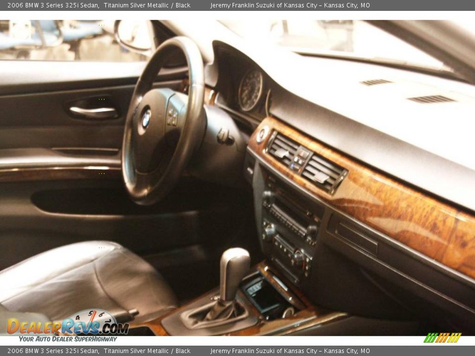 2006 BMW 3 Series 325i Sedan Titanium Silver Metallic / Black Photo #22