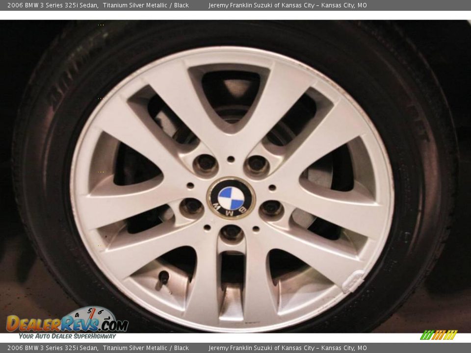 2006 BMW 3 Series 325i Sedan Titanium Silver Metallic / Black Photo #24