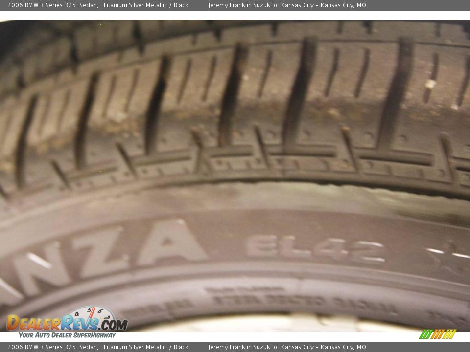 2006 BMW 3 Series 325i Sedan Titanium Silver Metallic / Black Photo #25