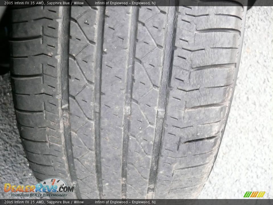 2005 Infiniti FX 35 AWD Sapphire Blue / Willow Photo #31