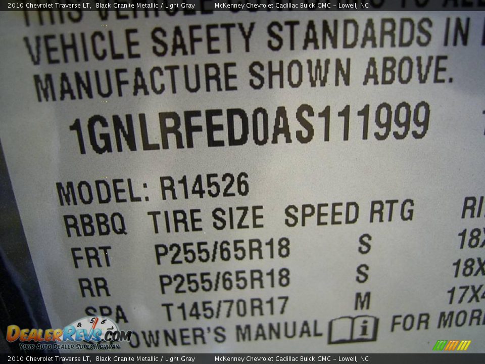 2010 Chevrolet Traverse LT Black Granite Metallic / Light Gray Photo #10