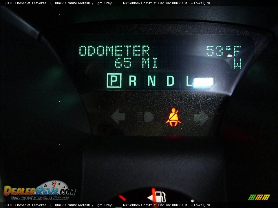 2010 Chevrolet Traverse LT Black Granite Metallic / Light Gray Photo #25