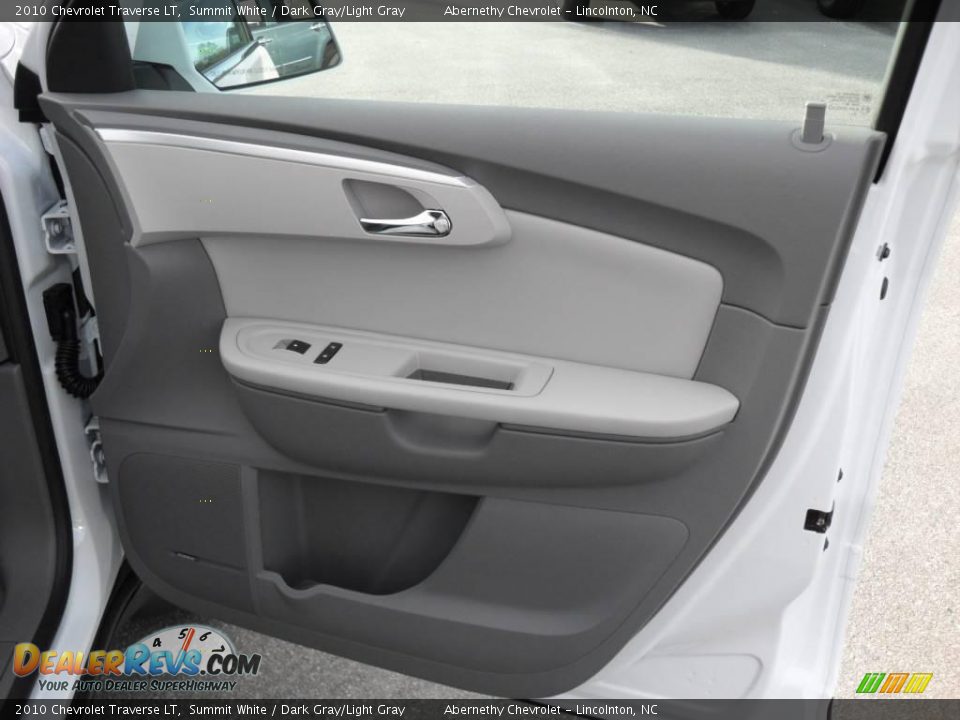 2010 Chevrolet Traverse LT Summit White / Dark Gray/Light Gray Photo #19
