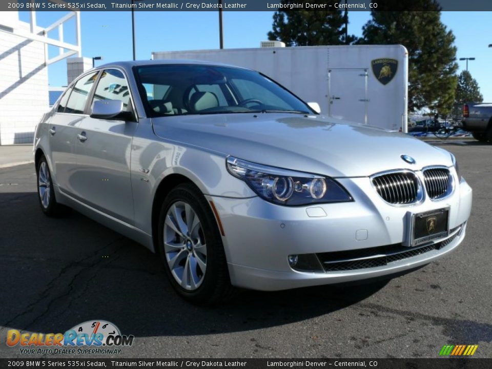 2009 BMW 5 Series 535xi Sedan Titanium Silver Metallic / Grey Dakota Leather Photo #4