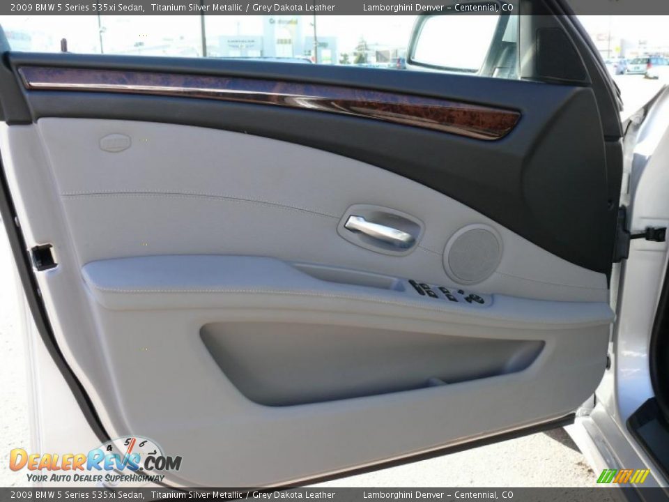 2009 BMW 5 Series 535xi Sedan Titanium Silver Metallic / Grey Dakota Leather Photo #10