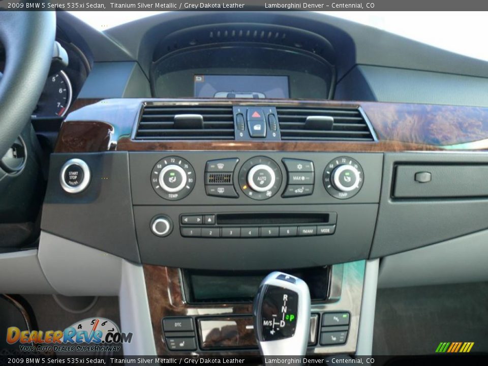 2009 BMW 5 Series 535xi Sedan Titanium Silver Metallic / Grey Dakota Leather Photo #15