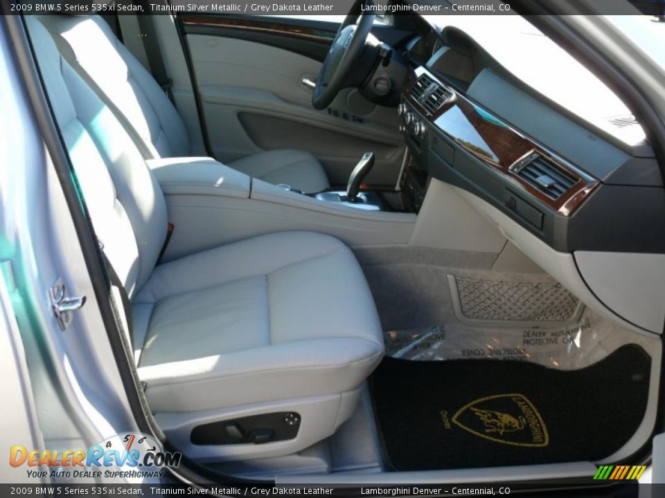 2009 BMW 5 Series 535xi Sedan Titanium Silver Metallic / Grey Dakota Leather Photo #19