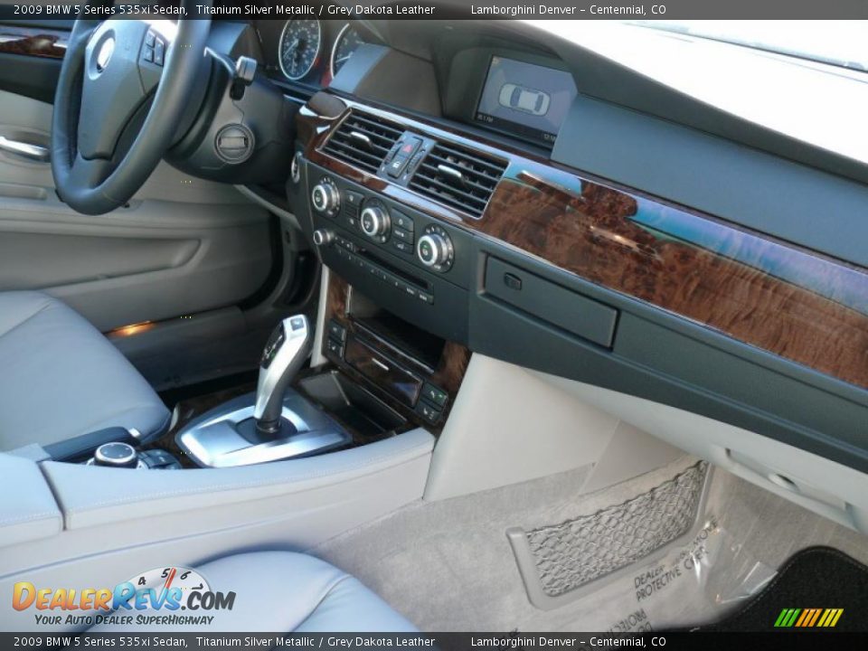 2009 BMW 5 Series 535xi Sedan Titanium Silver Metallic / Grey Dakota Leather Photo #21
