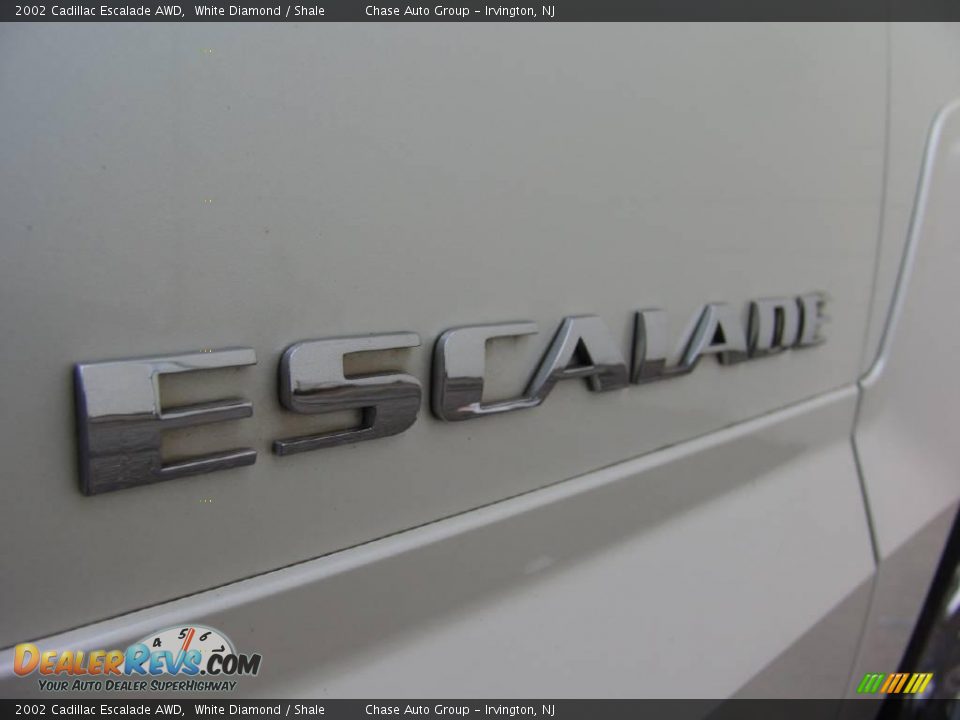 2002 Cadillac Escalade AWD White Diamond / Shale Photo #10