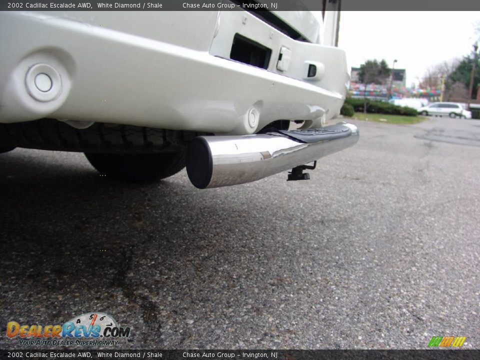 2002 Cadillac Escalade AWD White Diamond / Shale Photo #13