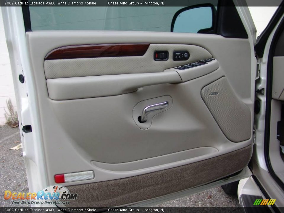 2002 Cadillac Escalade AWD White Diamond / Shale Photo #14