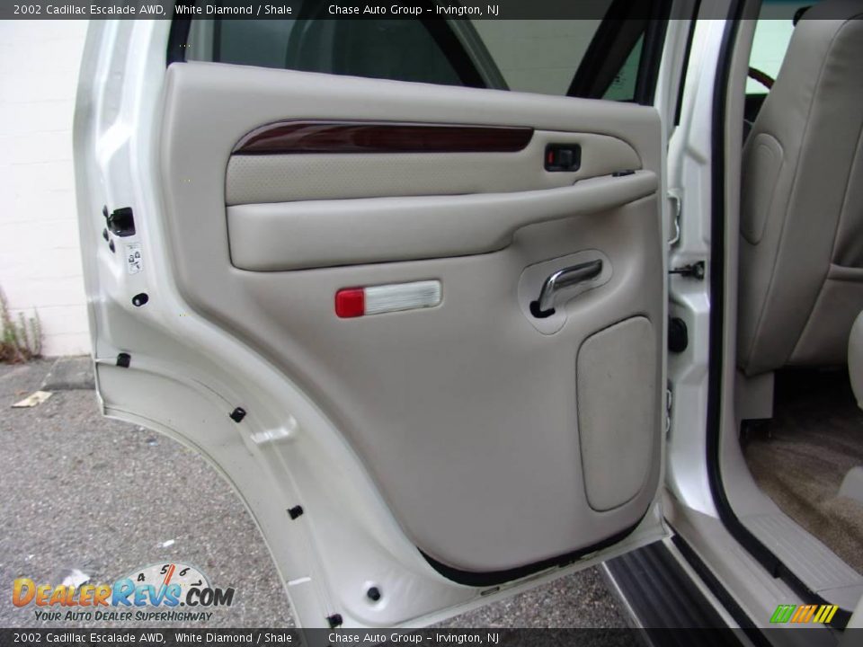 2002 Cadillac Escalade AWD White Diamond / Shale Photo #15