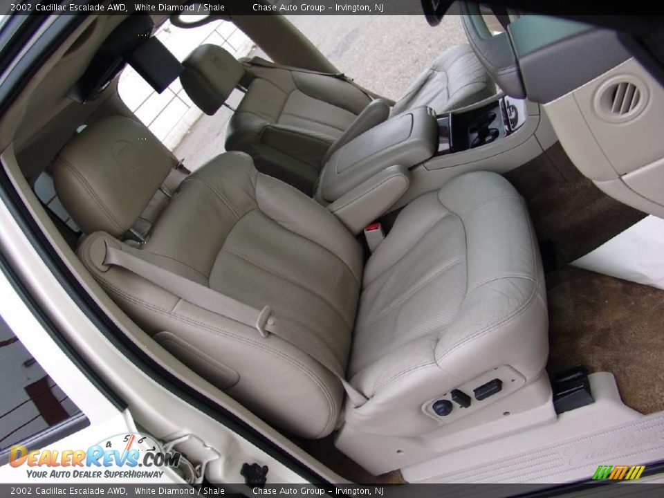 2002 Cadillac Escalade AWD White Diamond / Shale Photo #20