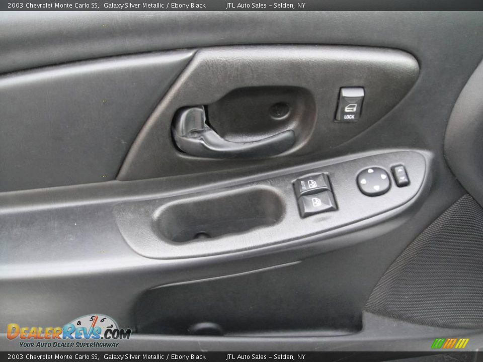 2003 Chevrolet Monte Carlo SS Galaxy Silver Metallic / Ebony Black Photo #10