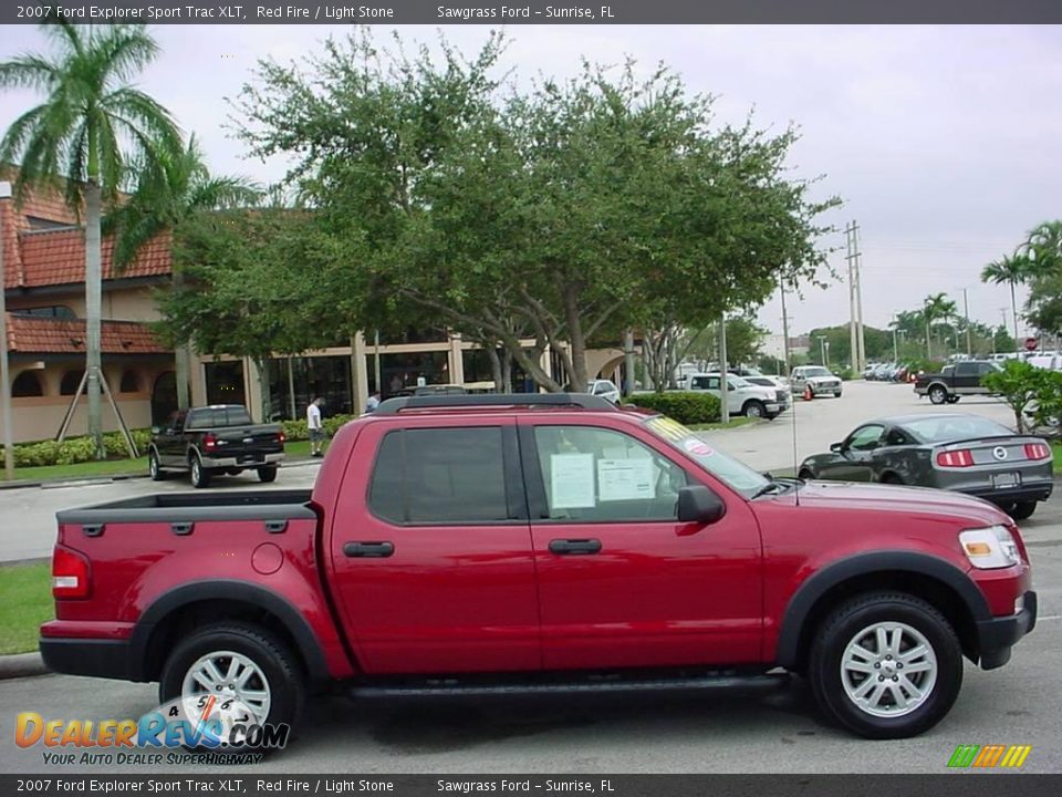 2007 Ford Explorer Sport Trac XLT Red Fire / Light Stone Photo #2