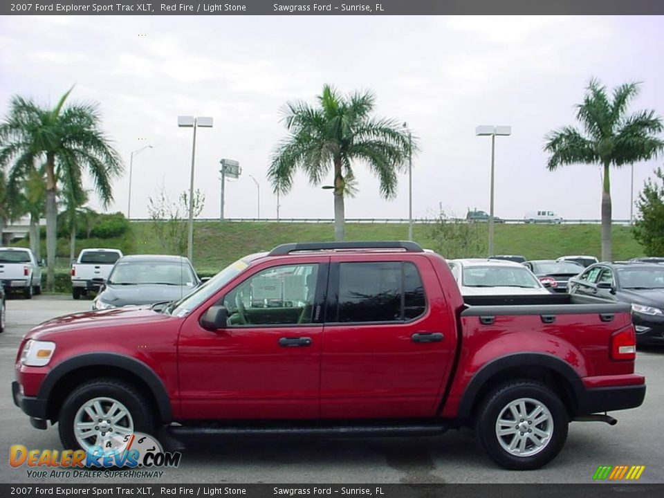 2007 Ford Explorer Sport Trac XLT Red Fire / Light Stone Photo #7