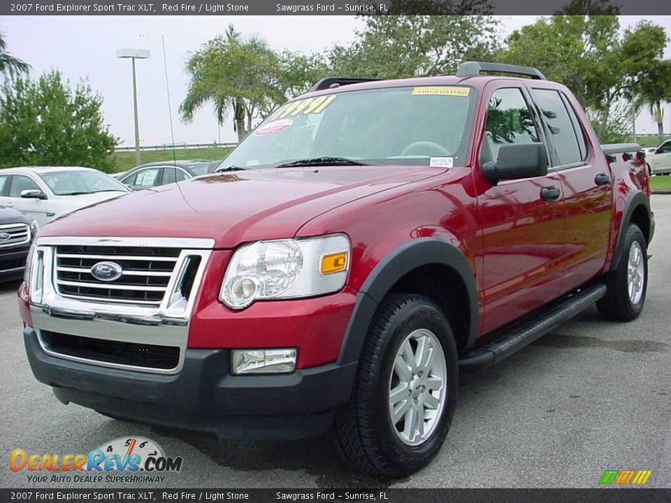 2007 Ford Explorer Sport Trac XLT Red Fire / Light Stone Photo #8