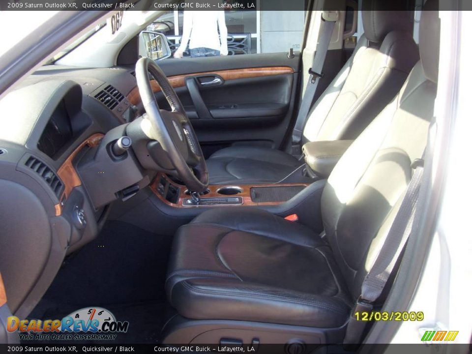 2009 Saturn Outlook XR Quicksilver / Black Photo #8