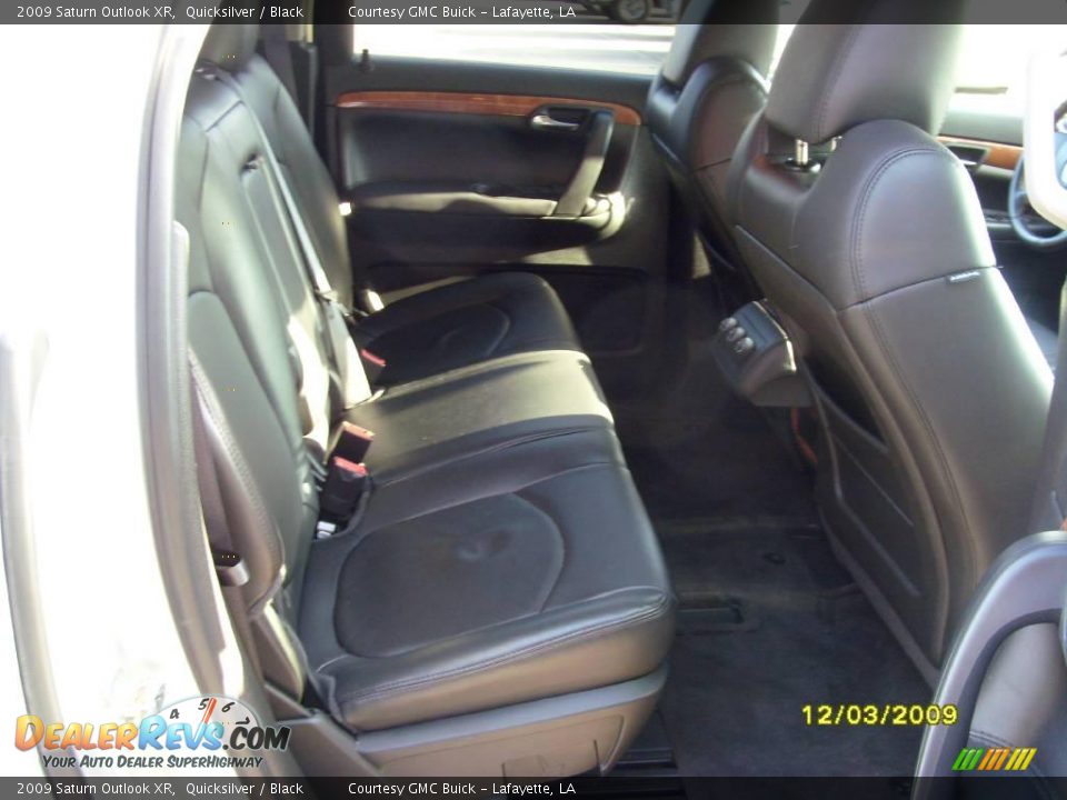 2009 Saturn Outlook XR Quicksilver / Black Photo #10