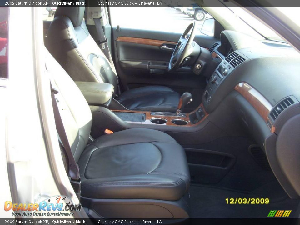 2009 Saturn Outlook XR Quicksilver / Black Photo #12