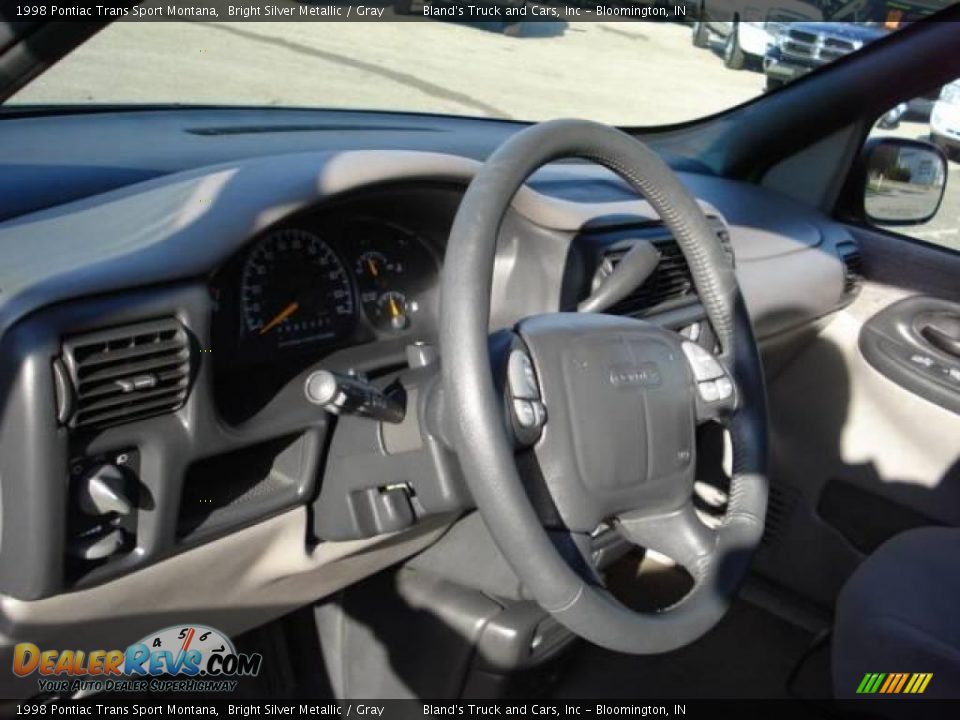 1998 Pontiac Trans Sport Montana Bright Silver Metallic / Gray Photo #5