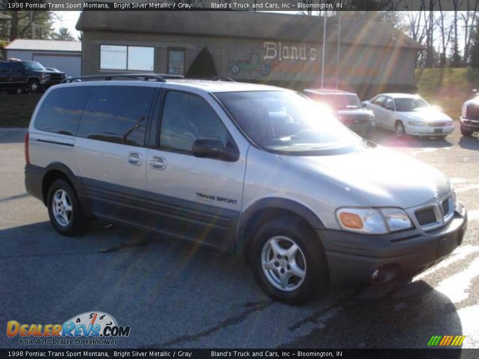 1998 Pontiac Trans Sport Montana Bright Silver Metallic / Gray Photo #8