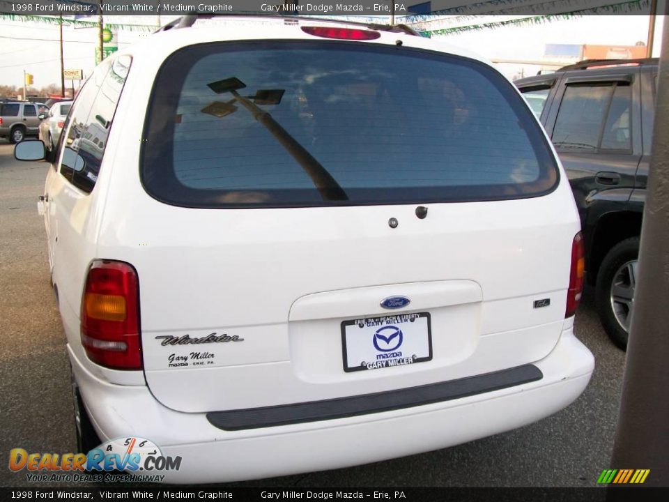 1998 Ford Windstar Vibrant White / Medium Graphite Photo #3