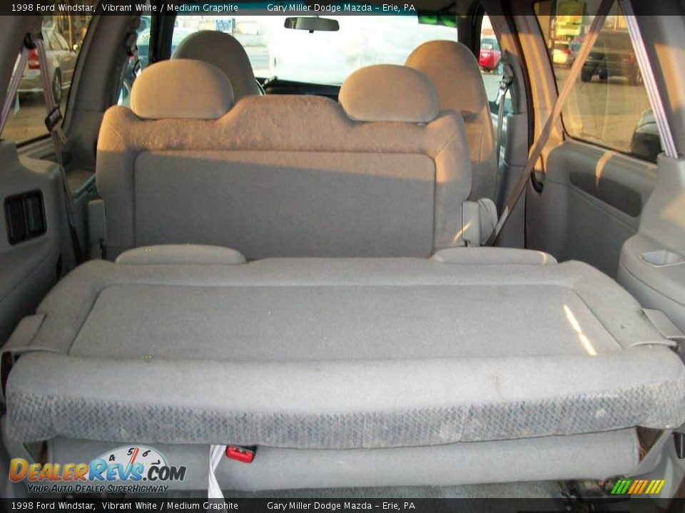 1998 Ford Windstar Vibrant White / Medium Graphite Photo #5