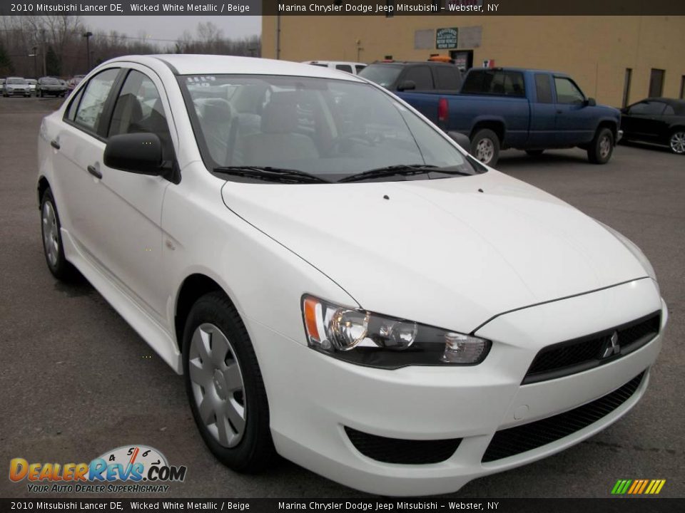 2010 Mitsubishi Lancer DE Wicked White Metallic / Beige Photo #7