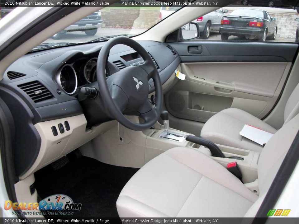 2010 Mitsubishi Lancer DE Wicked White Metallic / Beige Photo #10