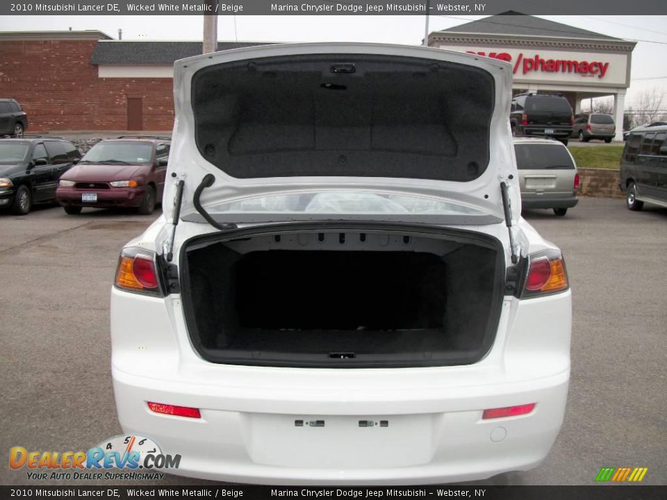 2010 Mitsubishi Lancer DE Wicked White Metallic / Beige Photo #13