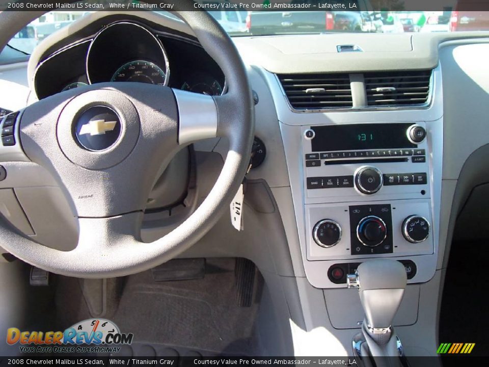 2008 Chevrolet Malibu LS Sedan White / Titanium Gray Photo #12