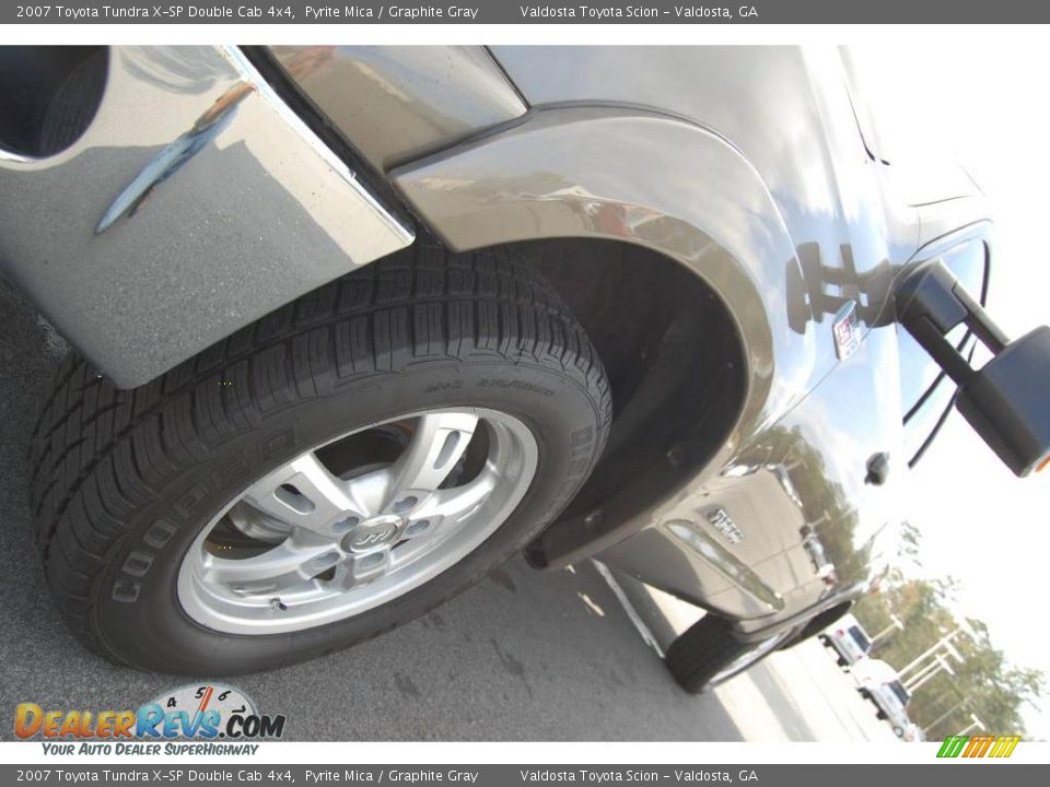 2007 Toyota Tundra X-SP Double Cab 4x4 Pyrite Mica / Graphite Gray Photo #3