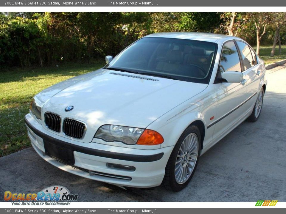 2001 BMW 3 Series 330i Sedan Alpine White / Sand Photo #1