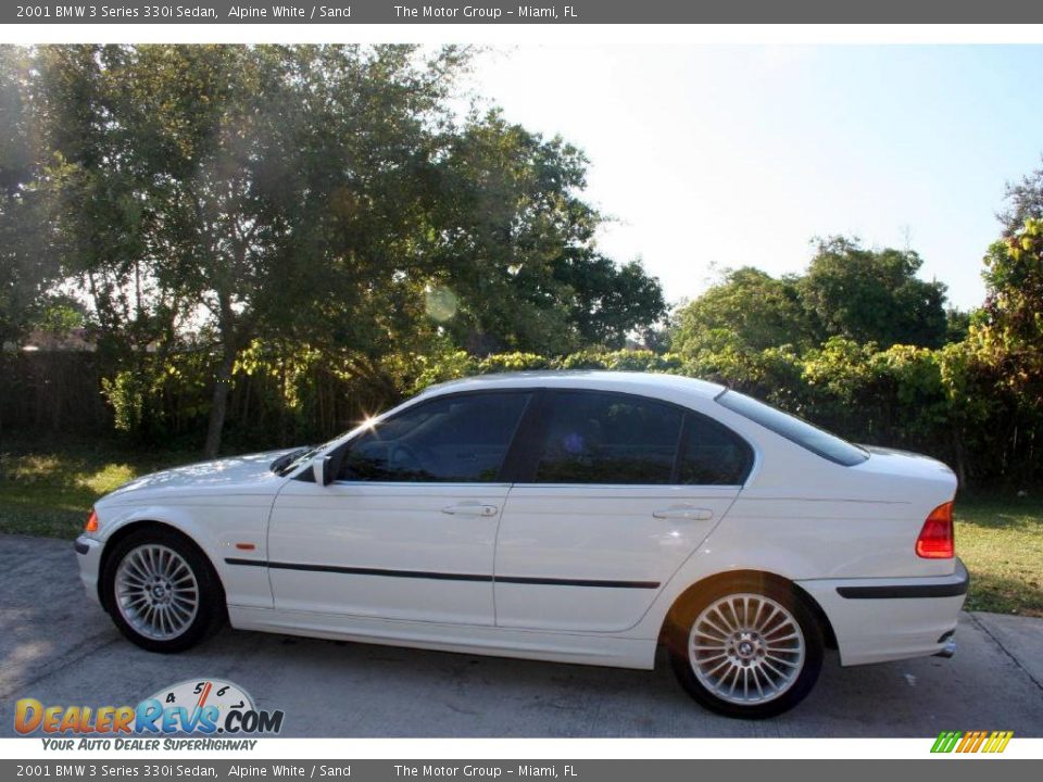 2001 BMW 3 Series 330i Sedan Alpine White / Sand Photo #5