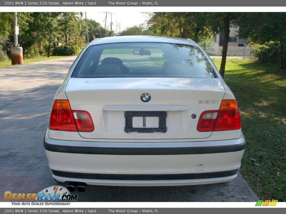2001 BMW 3 Series 330i Sedan Alpine White / Sand Photo #9