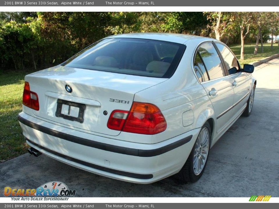 2001 BMW 3 Series 330i Sedan Alpine White / Sand Photo #10