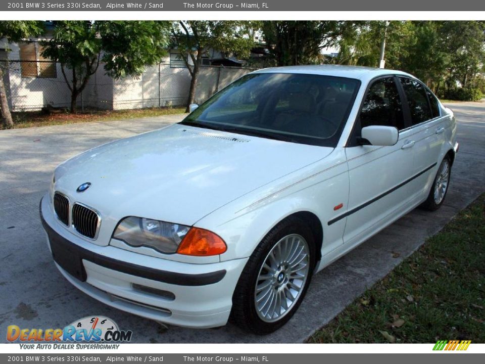 2001 BMW 3 Series 330i Sedan Alpine White / Sand Photo #20