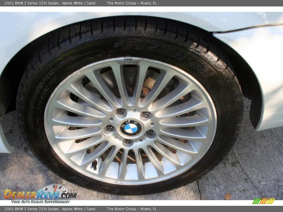 2001 BMW 3 Series 330i Sedan Alpine White / Sand Photo #26