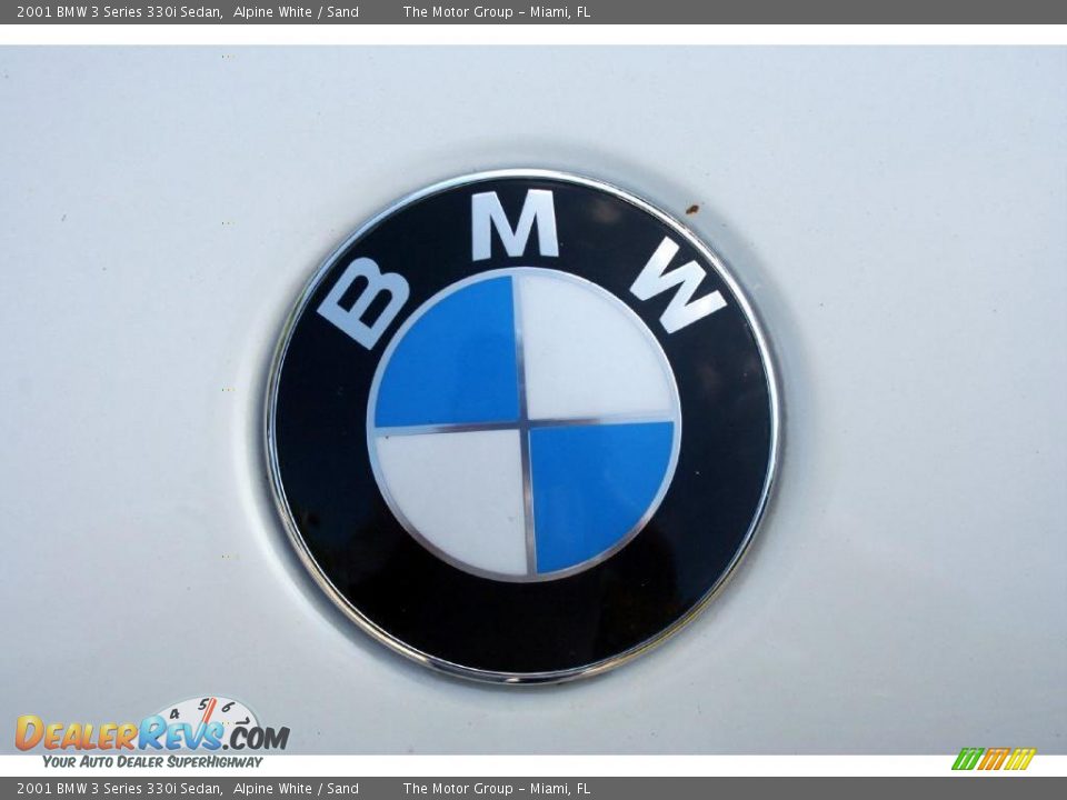 2001 BMW 3 Series 330i Sedan Alpine White / Sand Photo #27
