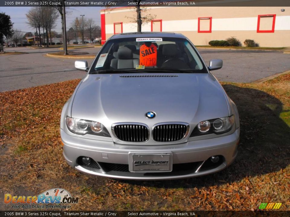 2005 BMW 3 Series 325i Coupe Titanium Silver Metallic / Grey Photo #3