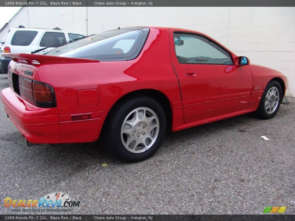 1989 Mazda RX-7 GXL Blaze Red / Black Photo #10