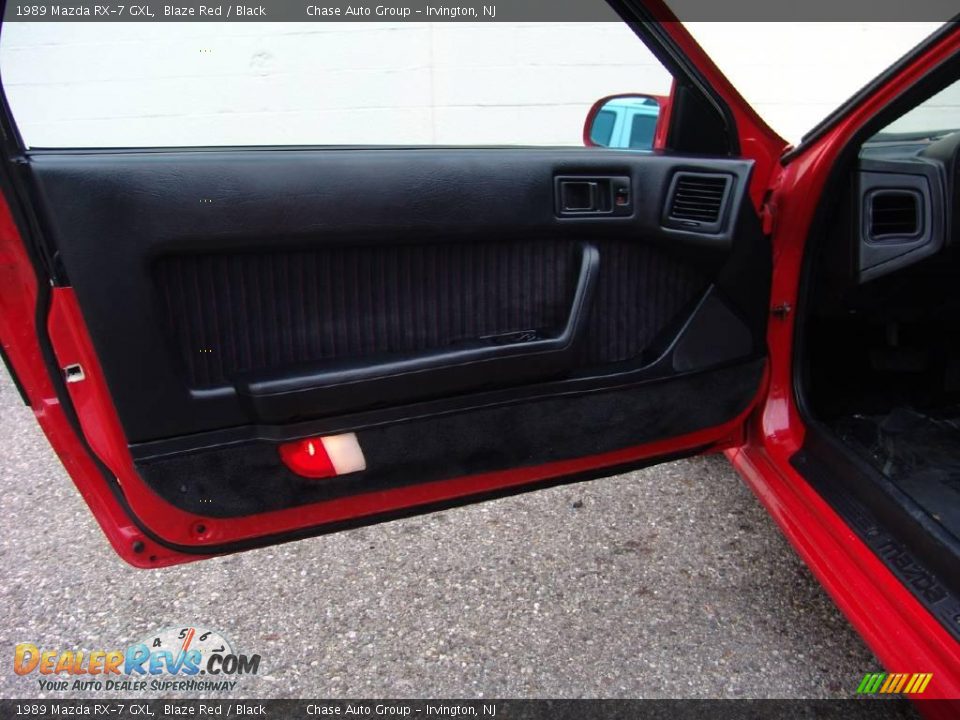 Door Panel of 1989 Mazda RX-7 GXL Photo #16