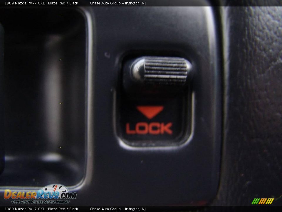 1989 Mazda RX-7 GXL Blaze Red / Black Photo #24