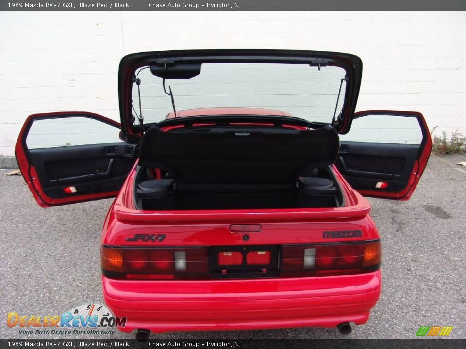 1989 Mazda RX-7 GXL Trunk Photo #34