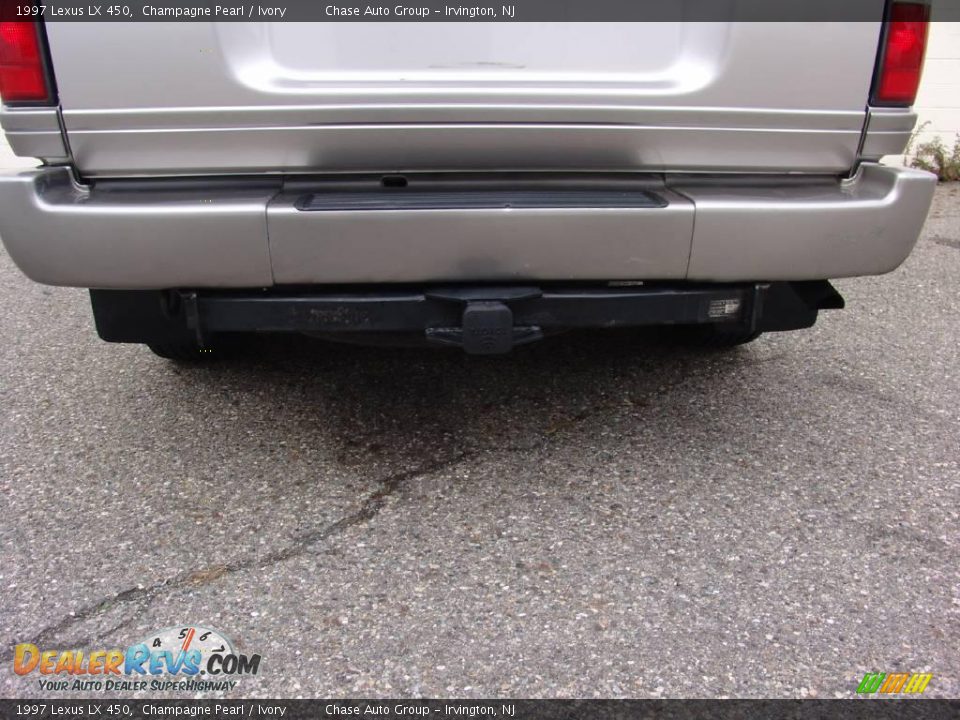 1997 Lexus LX 450 Champagne Pearl / Ivory Photo #15